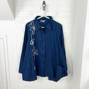 NWT Redwood Court Navy Oversized Button Down Shirt Size S